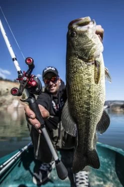 Abu Garcia Veritas Casting Jerkbait Hengel -Fishing World Verkoop abu garcia abu garcia veritas casting jerkbait hen 2