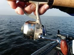 Mitchell Turbo Spin Spincasting Molen -Fishing World Verkoop mitchell mitchell turbo spin spincasting molen 2